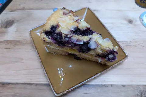 Isha Patisserie photo 2
